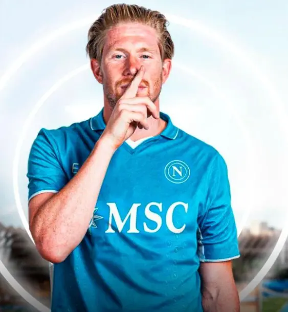 De Bruyne in Napoli De Bruyne in Napoli