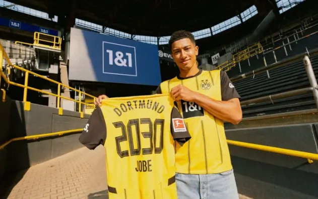 Job Bellingham is a Borussia Dortmund player Job Bellingham is a Borussia Dortmund player
